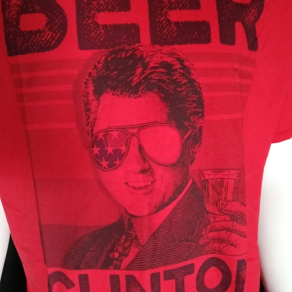 π€ Beer Clinton π€ Men's Printed T-Shirt - Picture 3 of 6